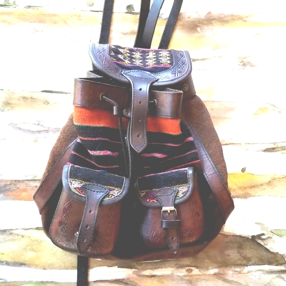 Taos LEATHER Blanket Wool Handcrafted Pockets Buckles Straps Unique BACKPACK EUC - Picture 15 of 16